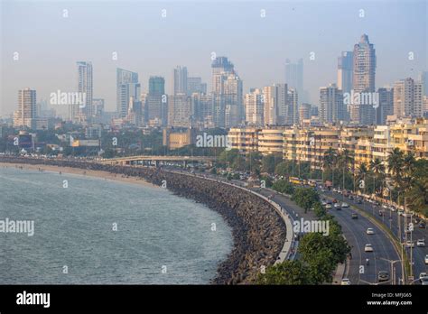 Marine drive mumbai hi-res stock photography and images - Alamy