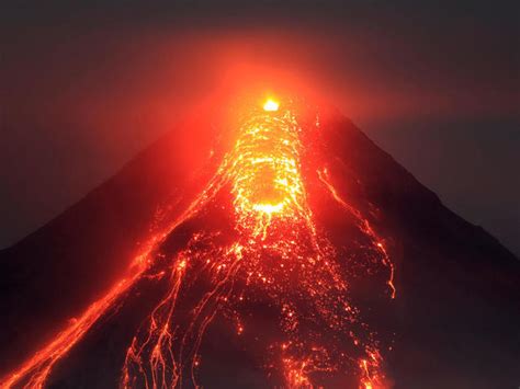 Volcanic eruption in the Philippines - CBS News