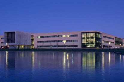 Roskilde University | Henning Larsen | Archello