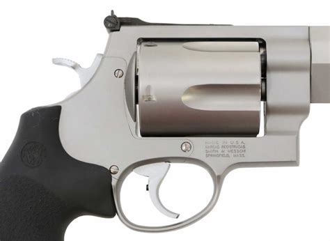 Sold Price: SMITH & WESSON .50 CALIBER MAGNUM REVOLVER - September 5, 0122 10:00 AM CDT