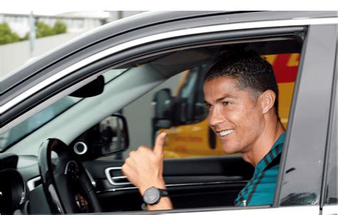 Ronaldo returns to Juventus training after two months - Adomonline.com