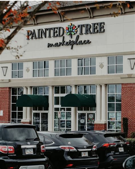 Matthews, North Carolina - Painted Tree