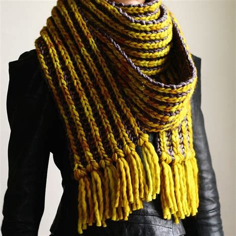 Beginners Brioche Scarf pattern by Lavanya Patricella | Scarf pattern, Scarf, Pattern