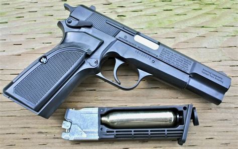 Umarex Browning Hi-power Mark III CO2 BB Pistol Preview — Replica Airguns Blog | Airsoft, Pellet ...