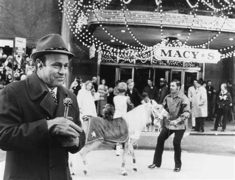 The History Of The Macy's Thanksgiving Day Parade In Photos ...