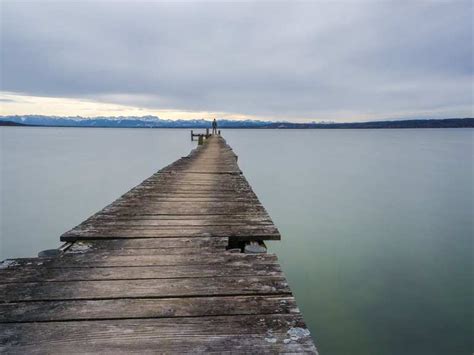 Schöner Steg und Bootshaus am Ammersee Routes for Walking and Hiking | Komoot