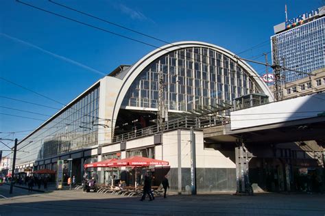 Berlin Alexanderplatz Station (Berlin-Mitte, 1882) | Structurae