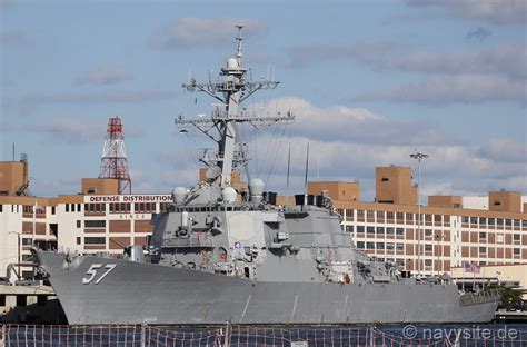 USS Mitscher (DDG 57)