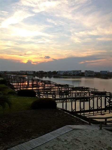 Sunset Beach, North Carolina | Beach sunset, Sunset beach nc, Island life style