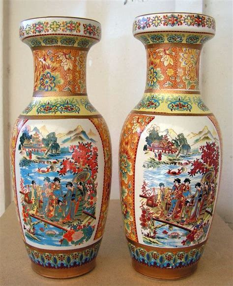 Chinese Antique porcelain Vase Pair Famille Rose | Ceramics pottery ...