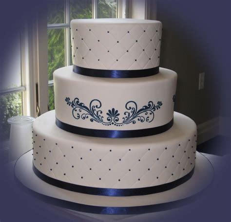 Beautiful Bridal: Navy Blue Wedding Cakes