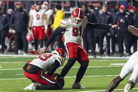 Top 5 field goal kickers right now in college football