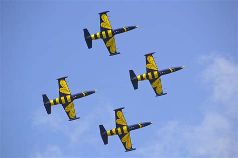 Jet Fighters on An Air Show · Free Stock Photo