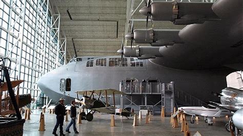 Museum to take ownership of historic Howard Hughes plane, Spruce Goose ...