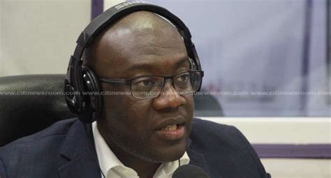 Gov't To Meet Used Car Dealers To Sell Cars Assembled In Ghana