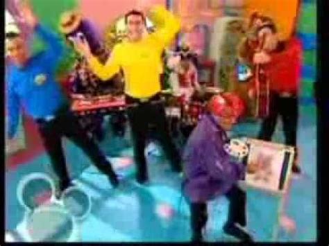 The Wiggles - Rock A Bye Your Bear Chords - Chordify