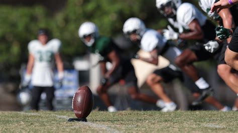 Kick off time set for Rainbow Warriors week 1 game at Fresno State | KHON2