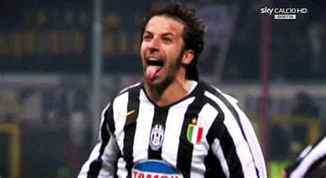 Pin by Stefania on B [Video] | Giphy, Juventus