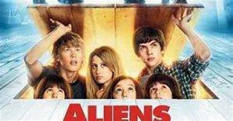 Aliens In The Attic Cast List: Actors and Actresses from Aliens In The Attic