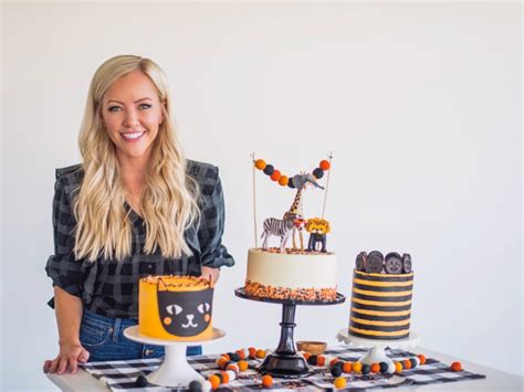 Halloween Cakes with Courtney | Cake by Courtney