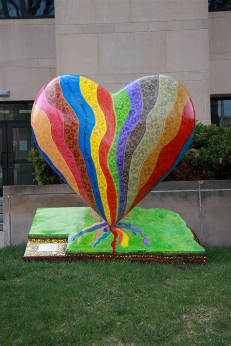 Heart sculptures created for Nebraska sesquicentennial will be auctioned off | Nebraska | omaha.com