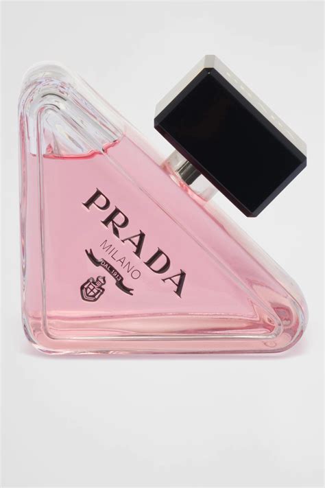 The Biggest Perfume Trends of 2023, According to Fragrance Experts ...