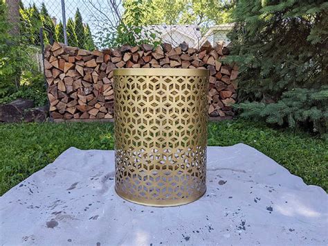 DIY Distress-Painted Metal Table That's Outdoor-Ready