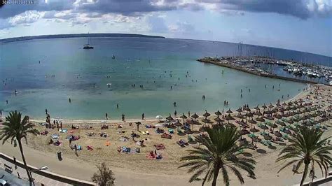 The World Live: Playa de Can Pastilla live webcam Mallorca