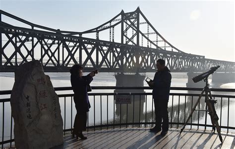 China, North Korea Open New Border Crossing Despite Sanctions - Bloomberg