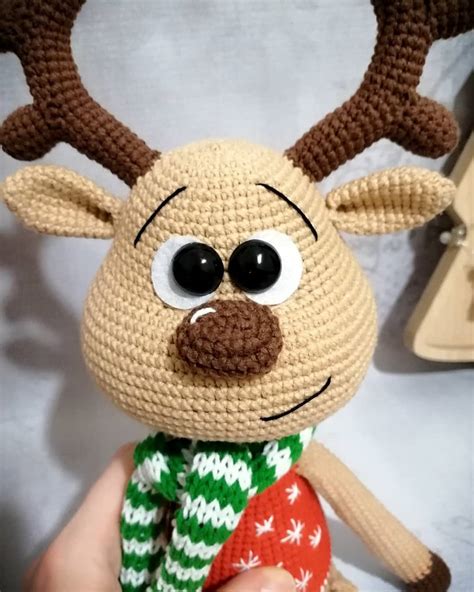 Rollie the reindeer crochet pattern | Amiguroom Toys