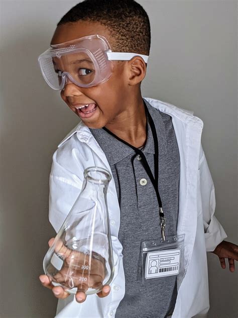 Easy to Make DIY Scientist Costume for Kids - Crafting A Fun Life