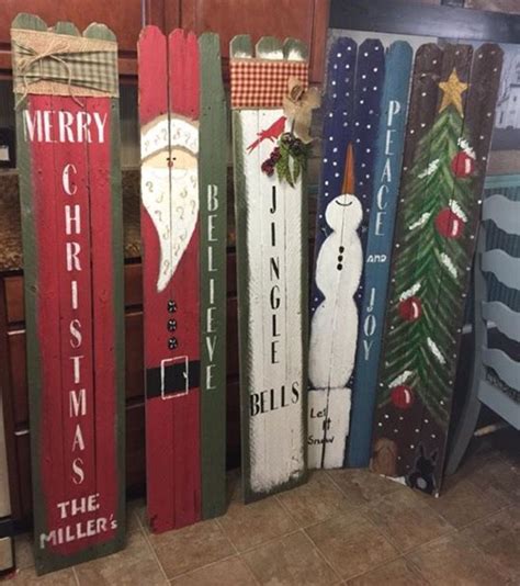 Holiday/ Winter front porch | Christmas signs wood, Christmas wood crafts, Christmas crafts