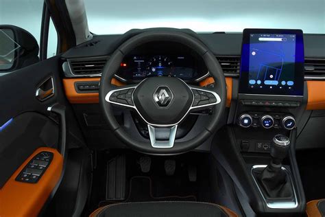 Renault Captur Interior, Sat Nav, Dashboard | What Car?