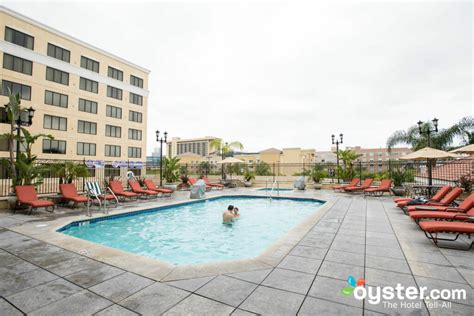 Doubletree Suites by Hilton Hotel Anaheim Resort – Convention Center - Parking at the Doubletree ...