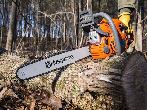 Husqvarna 450 Chainsaw Video Review - Pro Tool Reviews