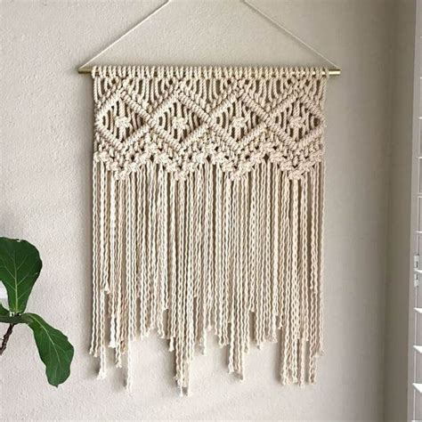 https://designmag.fr/suspension-en-macrame-decorer-mur.html | Macrame wall hanging patterns ...