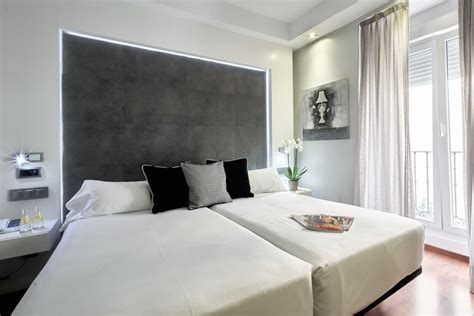 Hotel Regina in Madrid: Find Hotel Reviews, Rooms, and Prices on Hotels.com