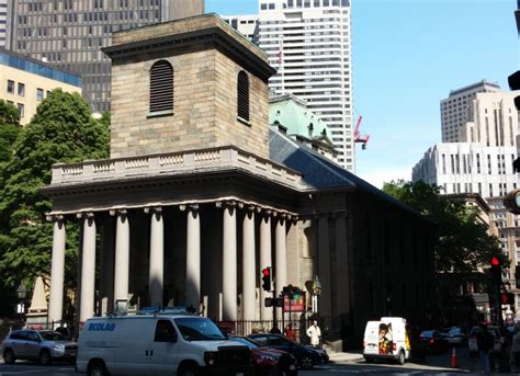 KING'S CHAPEL, BOSTON - PICTURE GALLERY - The Complete Pilgrim - Religious Travel Sites