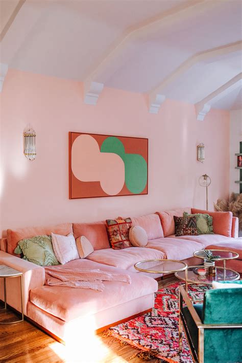 10 Colors That Go With Pink, Approved by Designers