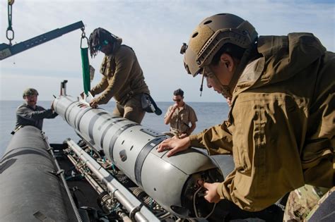 Defense News on LinkedIn: What’s ahead for Navy unmanned underwater ...