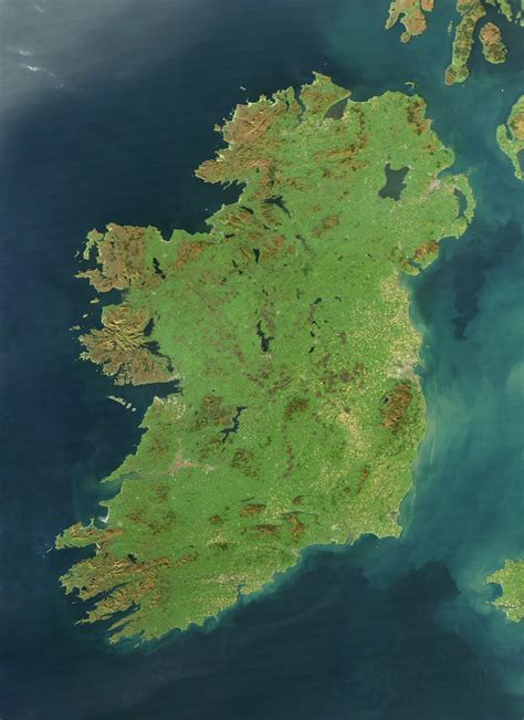 File:Ireland (MODIS).jpg - Wikimedia Commons