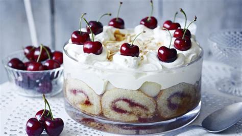 Mary Berry’s tipsy trifle – Saturday Kitchen RecipesSaturday Kitchen ...