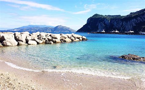 A Guide to the Beaches of Positano- Italy Travel Guide