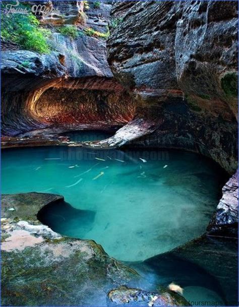 Zion National Park Travel - ToursMaps.com