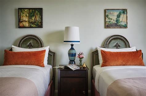 Boutique Hotel Gallery New Orleans | The Pontchartrain Hotel