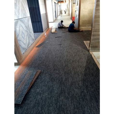 Grey Designer Wooden Carpet Tiles, Polished, Thickness: 6 - 8 mm at Rs ...