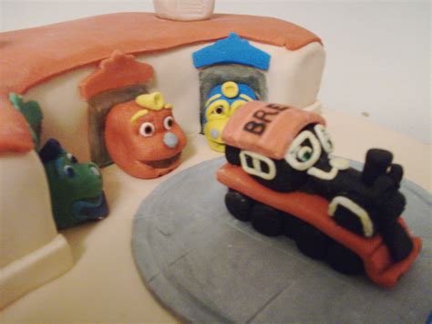 Chuggington Birthday Cake - CakeCentral.com