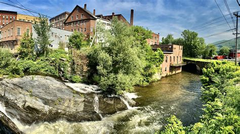 Things to Do in Brattleboro VT - VT Bud Barn