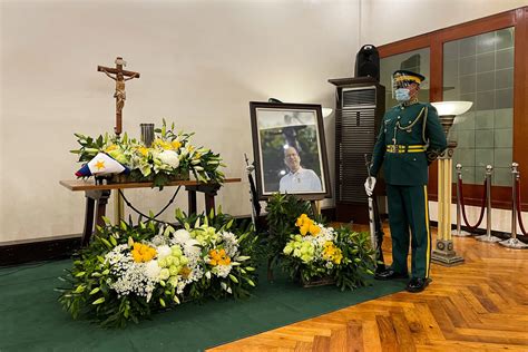 'Reality is he's gone': Noynoy Aquino mourned in sudden death