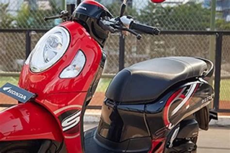 Inovasi Honda 2024: Scoopy 160cc Dengan Desain Klasik Mirip Vespa Matic ...